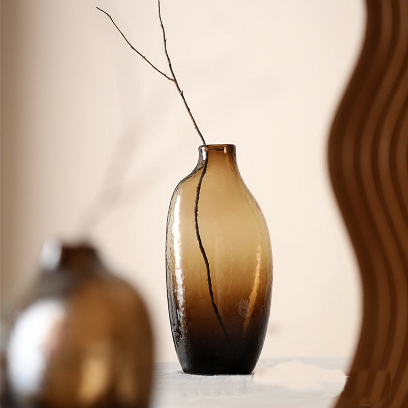 Japanese Zen-style hammered glass vase with irregular geometric small mouth, single-stem flower vase, living room floral arrangement, home decoration item