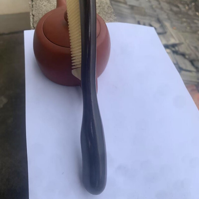 爆款紫光檀镶羊角齿加厚鼓柄梳鼓柄镶羊角齿按摩梳檀木按摩|undefined