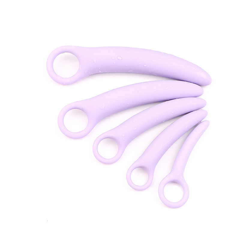 Crescent-Shaped Silicone Anal Plug, Pink Manual Training Toy — detail image 6