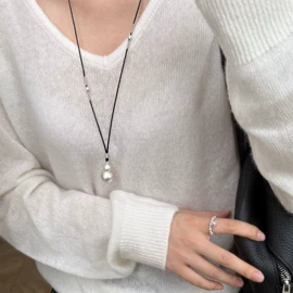 项链;耳钉;手串