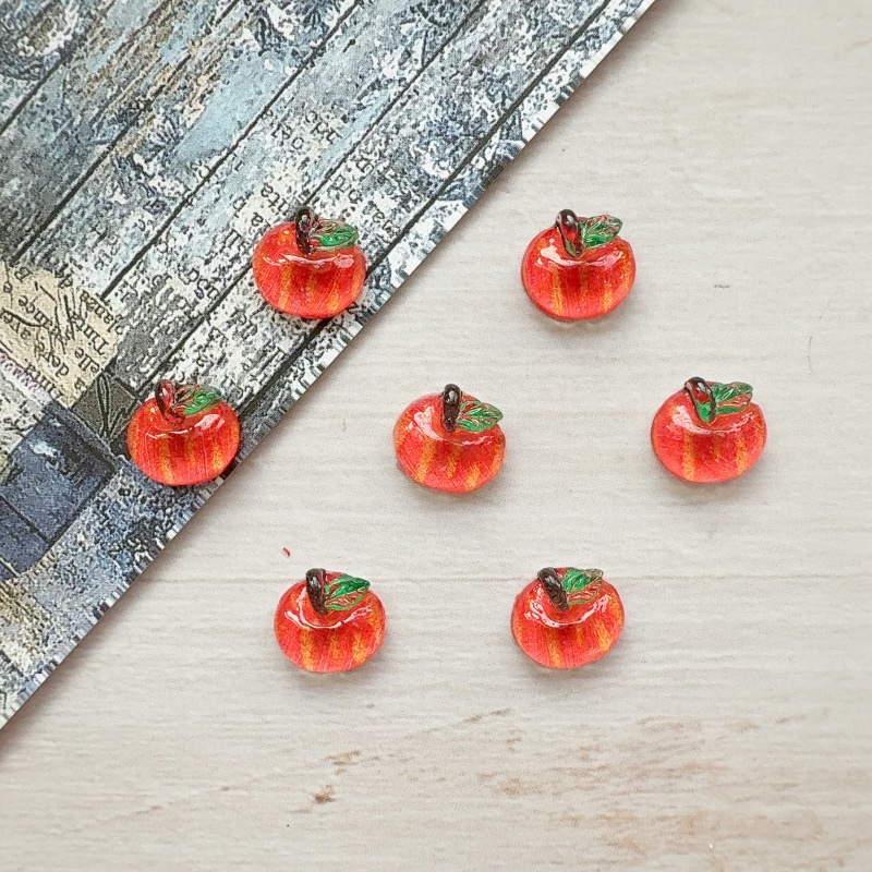 Red Apple