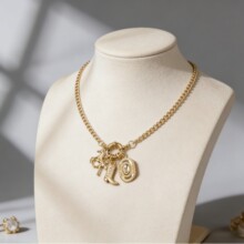 西部风牛仔吊坠项链复古做旧金色细链轻奢牛仔帽靴子马造型锁骨链