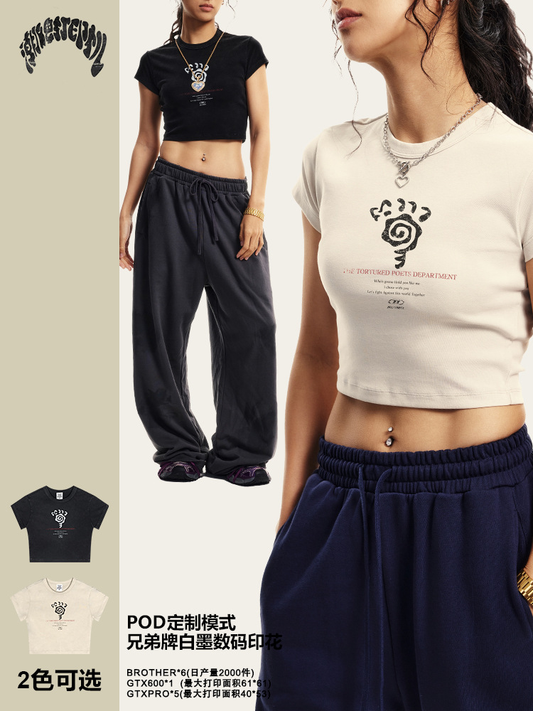 2025 verano americano retro desgaste impresión hombro corto función viento caliente camiseta de manga corta chaqueta negra mujer