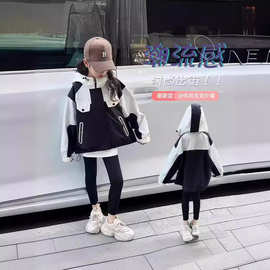 女童冲锋衣2025春装新款童装休闲上衣儿童连帽外衣宝宝时尚外套潮