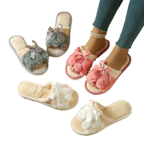 New European and American Style Square Plush Four-Season Warm Indoor Home Slippers Pink Two-Color Pair