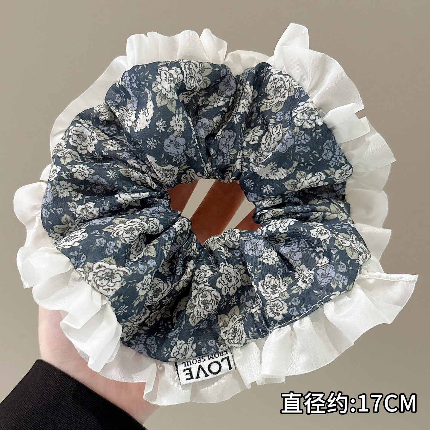 Nuevo scrunchie de encaje multicapa 2026 para mujer, lazo para el pelo de alta gama, accesorio suave para el cabello estilo coreano.