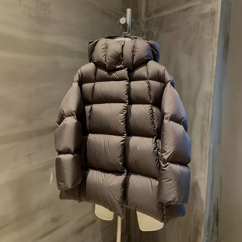 Clearance Sale Autumn/Winter Style High-End 90% White Duck down Jacket for Women, Mid-Length Hooded Plus-Size Trendy Coat Clearance Sale Autumn/Winter Style High-End 90% White Duck down Jacket for Women, Mid-Length Hooded Plus-Size Trendy Coat