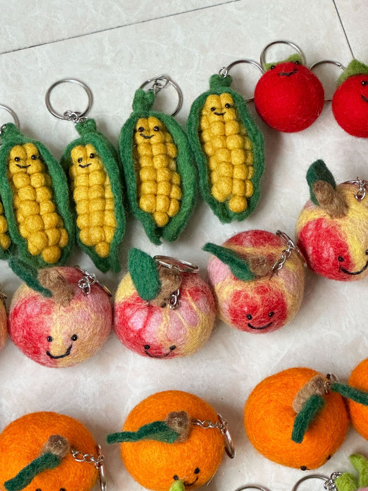 100g Weight Bag Pendant, Keychain Classification 1 Piece Quantity Holiday, Daily Occasion wool felt Material Fruit, Vegetable Pattern Cute Style 1 Piece Cute Fruit Vegetable Wool Felt Bag Pendant Keychain 23