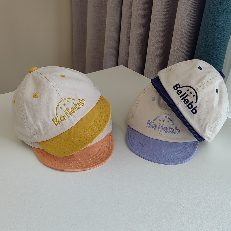 Ins Korean version English letter duckbill hat for babies 0-1 years old, small age babies, spring and autumn sunscreen baseball cap hat