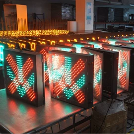 LED户外屏;LED屏模组;信号灯