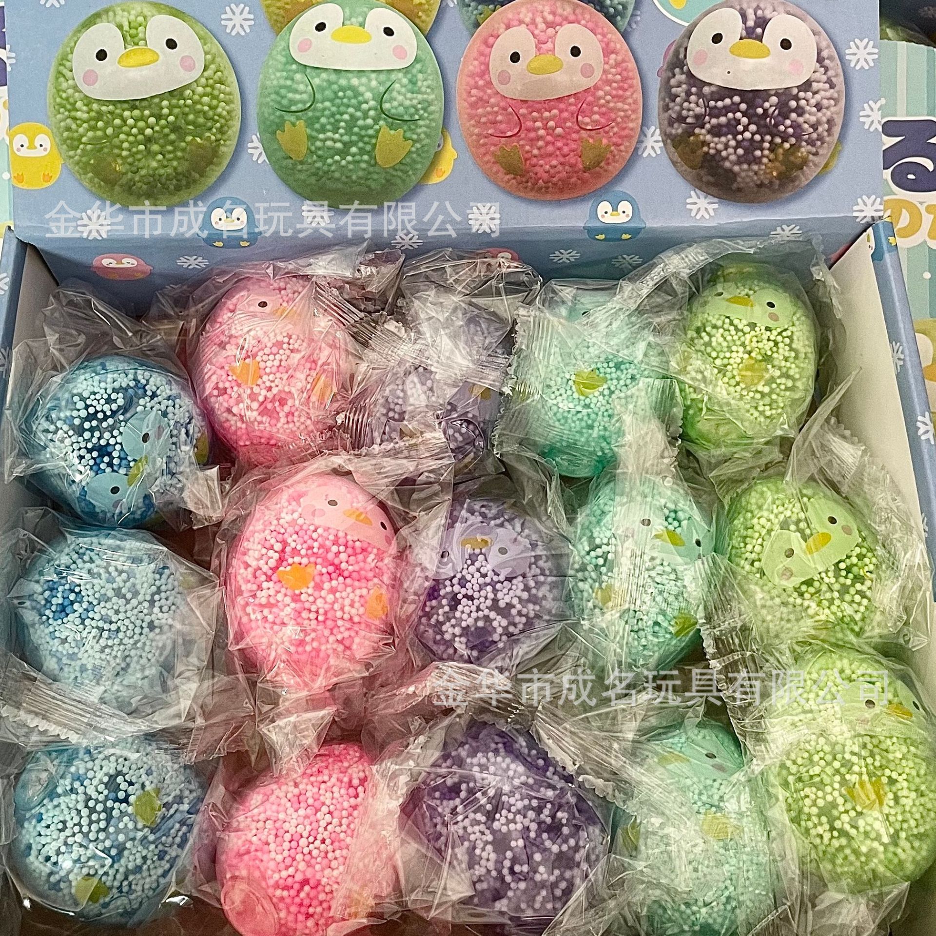Random color egg Penguin foam