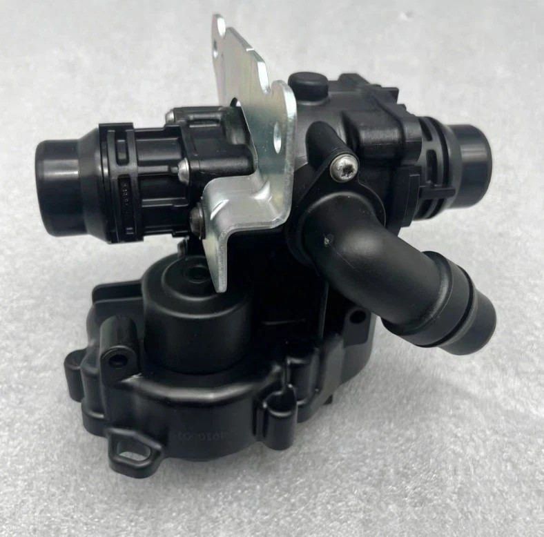 68312761AD 50556087 is suitable for Alfa Romeo Giulia Stelvio 2.0 thermostat