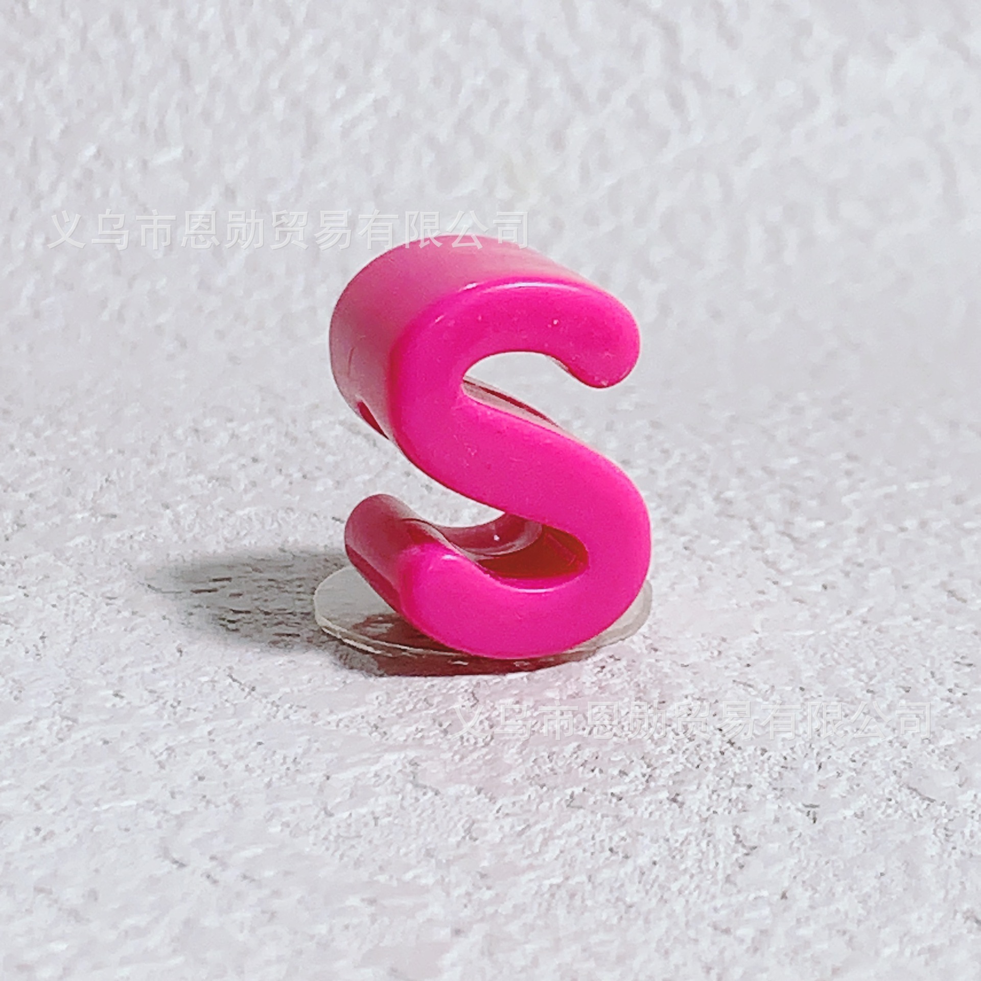 S (rose red)