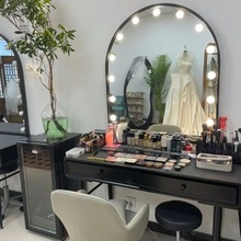 侘寂风婚纱影楼专业化妆台带灯彩妆美容院工作室化妆师专用梳妆台
