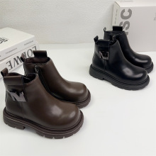 女童金属字母N切尔西潮靴2023冬新款韩版侧拉链时尚加绒时装短靴