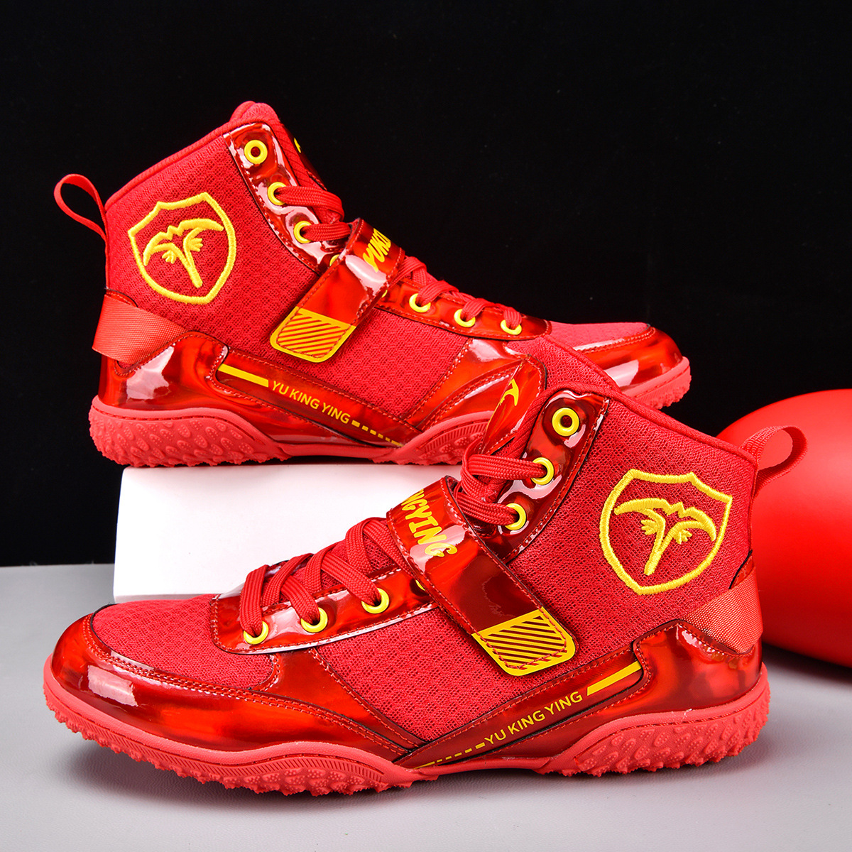 Boxing Shoes for Men and Women, Training Fighting Shoes, High-Top Muay Thai Shoes, Breathable Professional Free Fighting Shoes, Wrestling Shoes