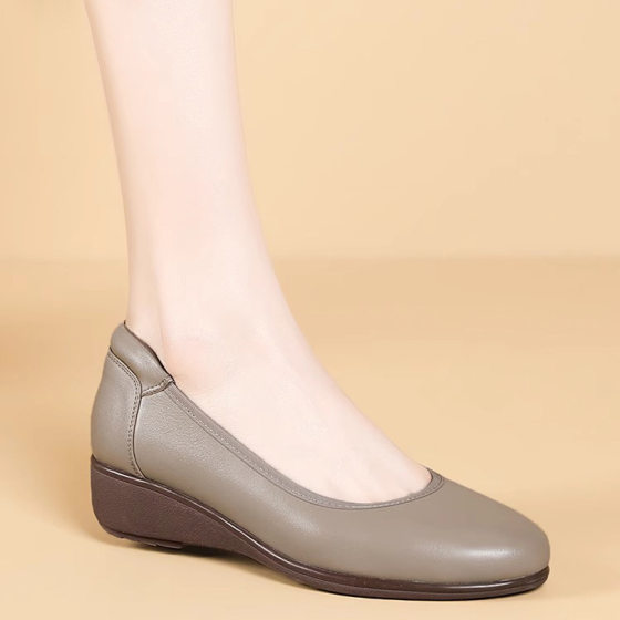 Women's wedge shoes 2023 Autumn New Round Toe comfortable soft bottom soft surface women's shoes shallow mouth milk shoes leather shoes