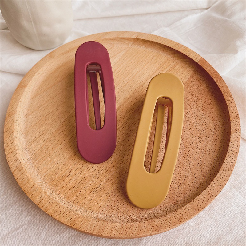 12g Weight Hair Clip Hair Accessories Type 1 Piece Quantity Casual, Outdoor, Daily Occasion Plastic Material Solid Color Pattern Women's Gender Simple Style Style Women's Simple Style Solid Color Plastic Hair Clip 2