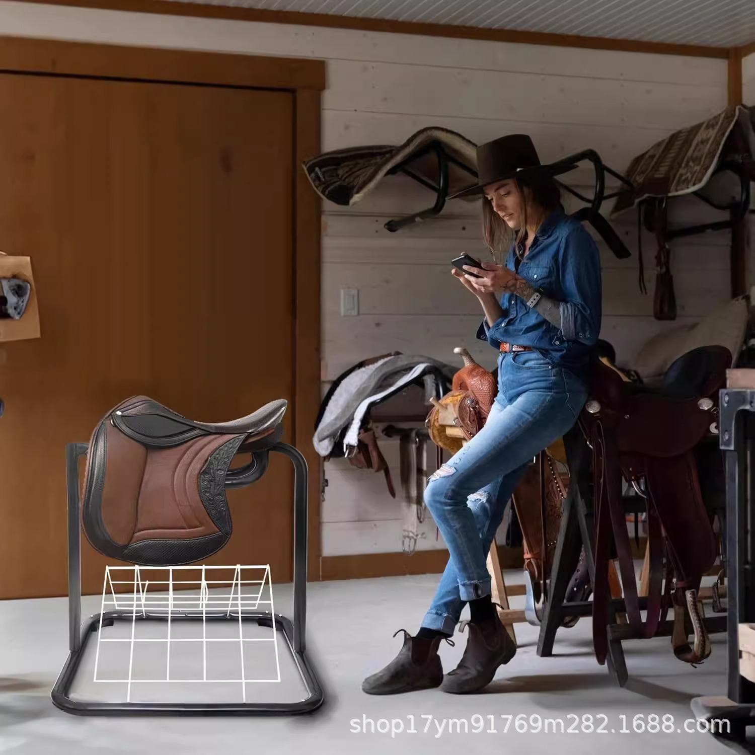 European-style saddle frame heavy-duty floor-mounted saddle frame saddle pad frame suitable for all kinds of saddle equipment series movable