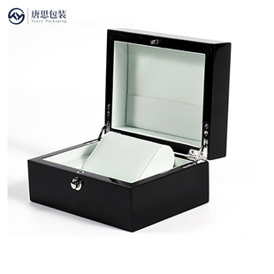 ������ֱ����ռ{ľ�|��ɫ�A�i���а��b�з��w�����ֱ�չʾ����