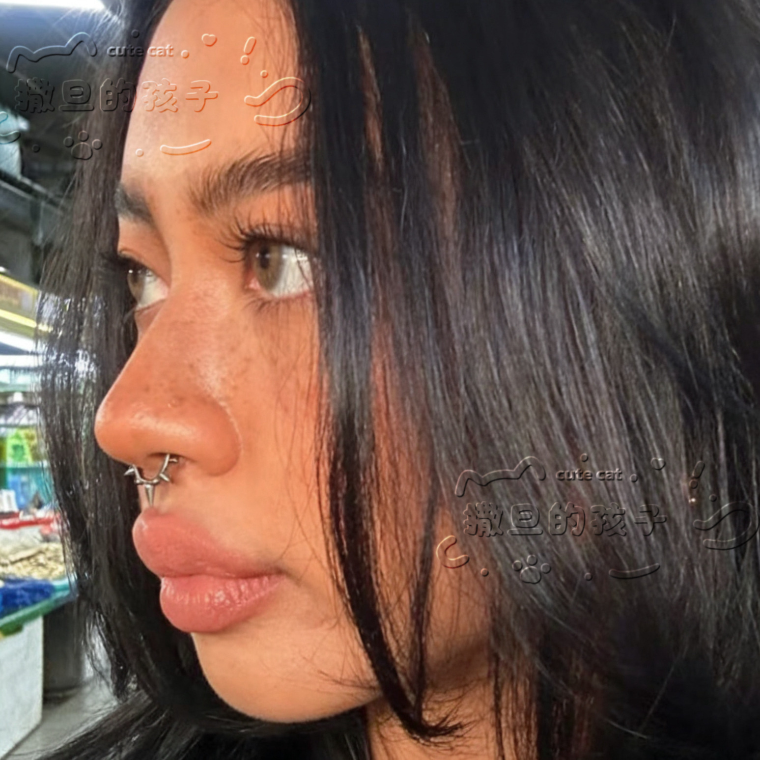 16G labret stud size and finish detail