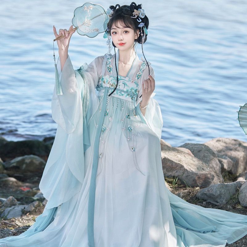 春夏新款刺绣汉服日常唐制齐胸襦裙古装中国风古装汉元素成人汉服