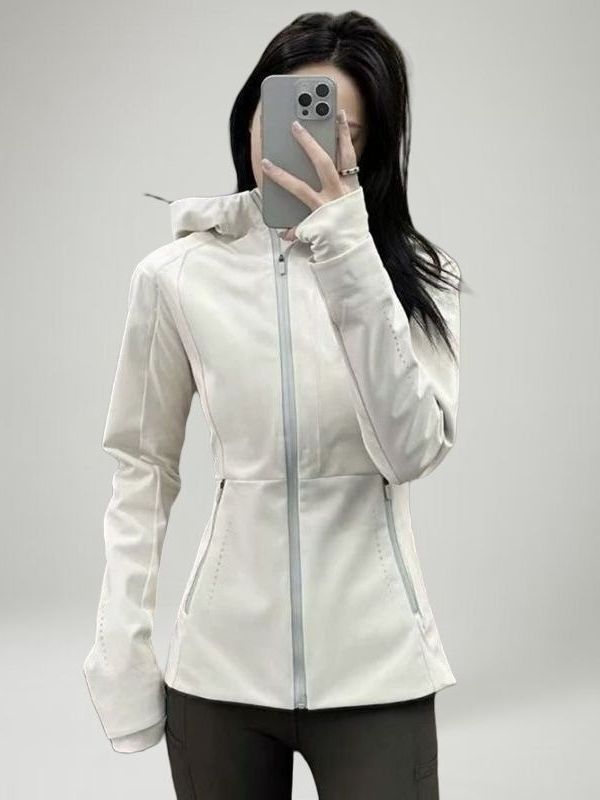 修身软壳冲锋衣女款春夏新款运动时尚百搭外套收腰显瘦上衣潮|undefined