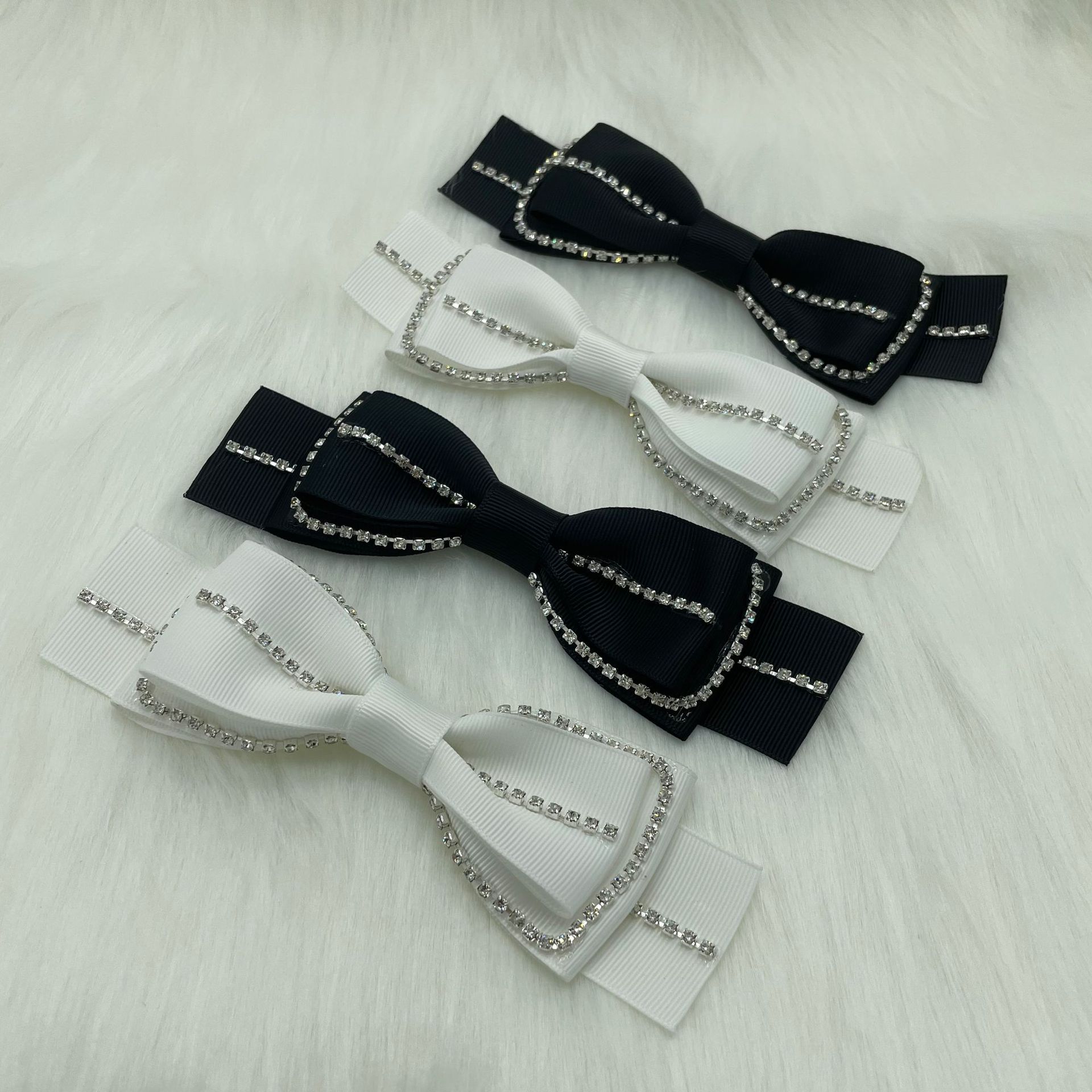 2021新款潮流韩版风双层罗纹带黑白蝴蝶结粘钻服装鞋帽装饰