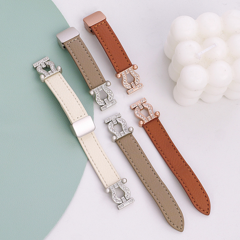 Suitable for Apple S12 watch, featuring a lychee-patterned design and a horseshoe buckle; also compatible with iWatch S11 wristbands, Huawei and Xiaomi smart bands, and watch straps for the 10 series Suitable for Apple S12 watch, featuring a lychee-patterned design and a horseshoe buckle; also compatible with iWatch S11 wristbands, Huawei and Xiaomi smart bands, and watch straps for the 10 series