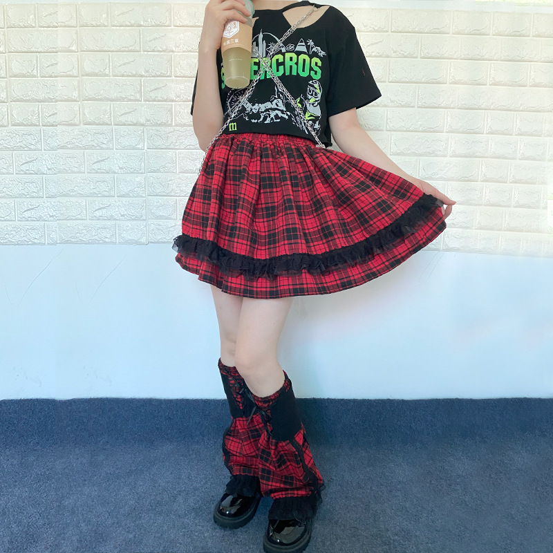 黑红格裙子7