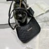 Black-wave pattern