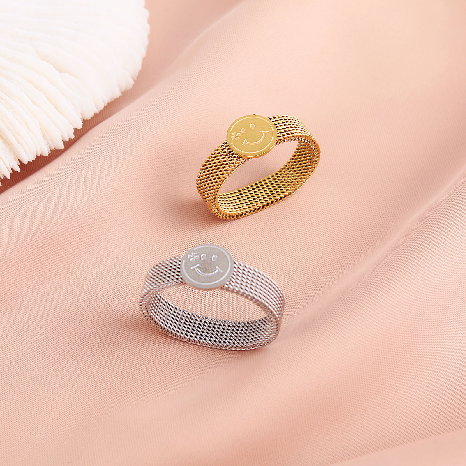 Hip-Hop Heart Shape Smiley Face Stainless Steel Plating Rings 1 Piece