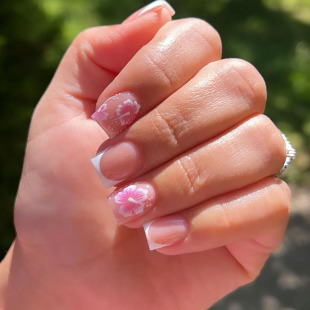 Cross-border foreign trade nail nail piece cute pink flower French white flower nail piece short nail piece