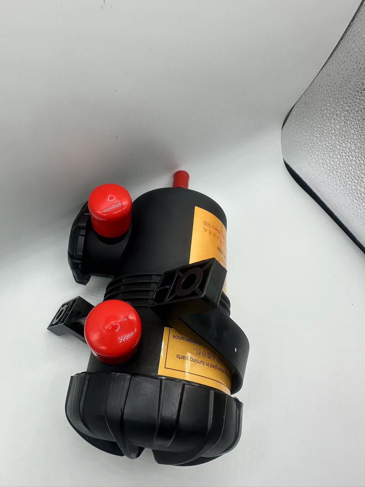 Weichai Wp12 612630060138 612630060015 Exhaust Gas Respirator Filter Oil and Gas Separator
