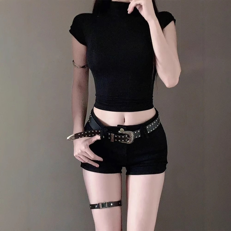 American Hot Girl Black Tight-Fitting Hip-Hugging Denim Shorts for Women in Summer, Slim-Fitting Sports Hot Pants for Small People