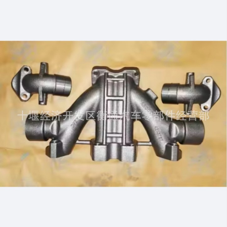 Cummins Construction Machinery Isz13 Engine Exhaust Manifold 4316767 4316768 4365900