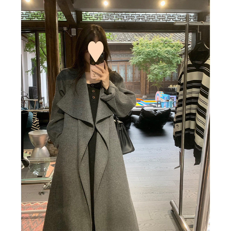 New Women's Clothing Autumn and Winter 2025 Elegant Lazy Style Large Lapel Korean Cardigan Woolen Long Coat Slimming Look