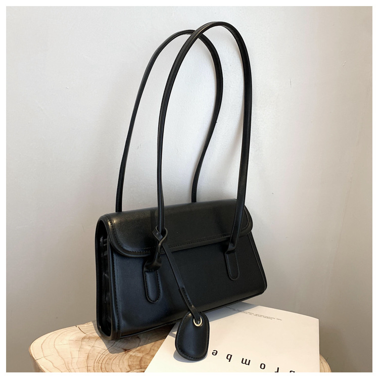 New Trendy Fashion Simple Large-capacity One-shoulder Armpit Bag display picture 95