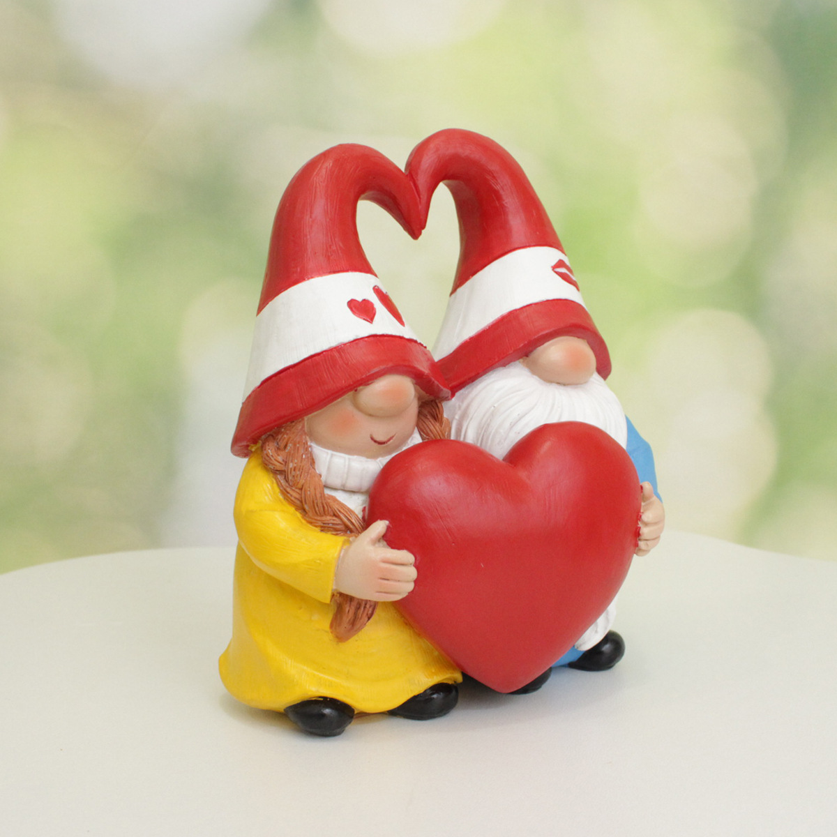 Valentine's Day Gift Love Couple Dwarf Decoration Couple Doll Decoration Creative Resin Garden Decoration