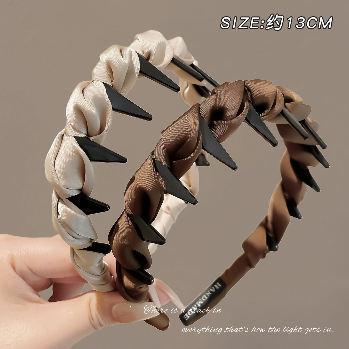 Classic and versatile: off-white + coffee [two-piece set]