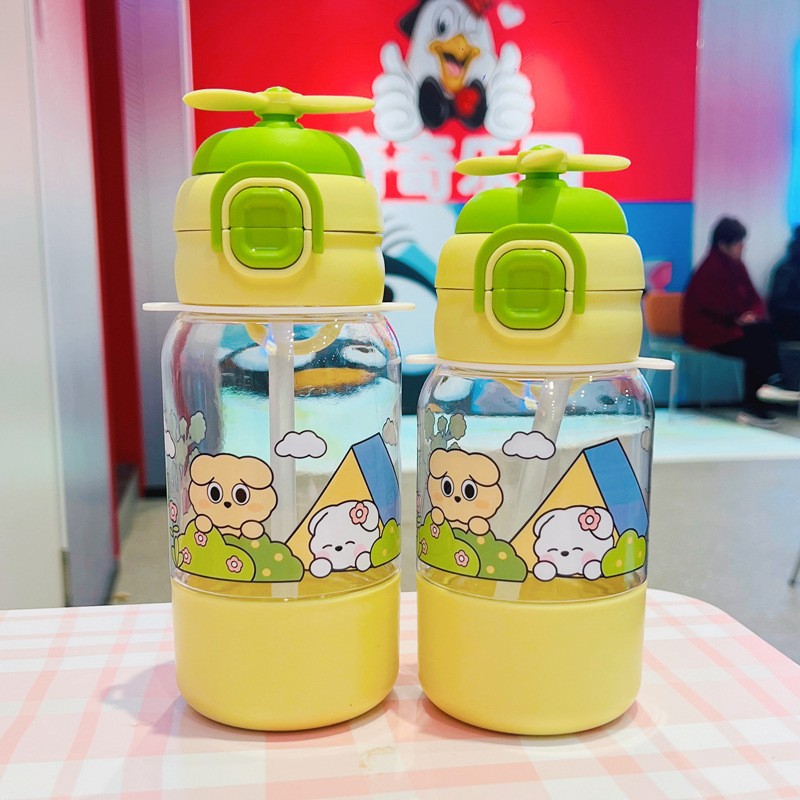 Xinbei Niños Taza de agua 2025 nueva mujer taza de plástico portátil de gran capacidad hervidor de agua encantador taza de paja de doble bebida