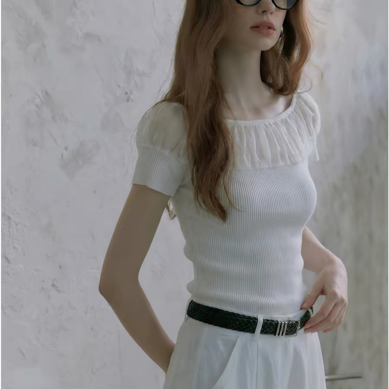 French-style white ruched off-shoulder short-sleeve knitted t-shirt for women, summer thin design, gentle and slim-fitting top