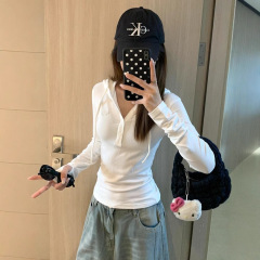 美式连帽亨利领正肩长袖t恤女早秋季修身打底衫收腰辣妹白色上衣