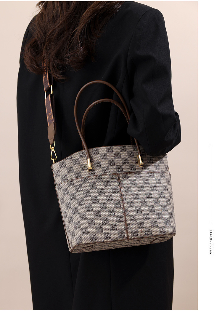 Single-shoulder bags, foreign trade women's bags, this year's popular small bags, women's bucket bags, fashionable and niche hand-held versatile crossbody bags undefined