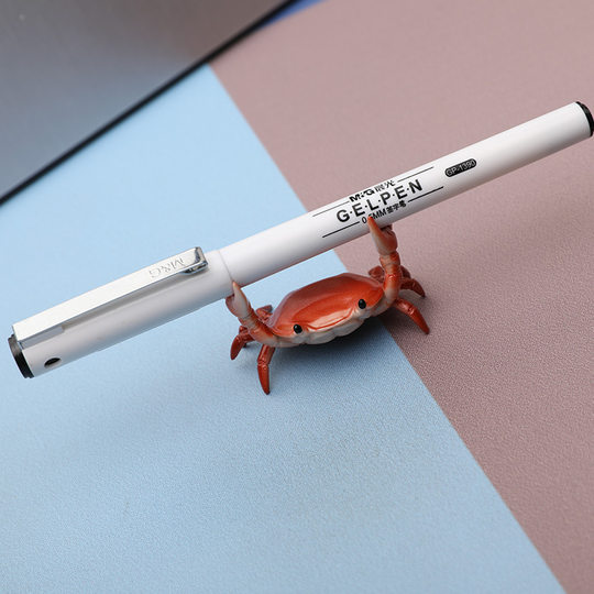 Japanese creative design ahnitol Internet celebrity weightlifting crab pen holder storage pen holder decoration model