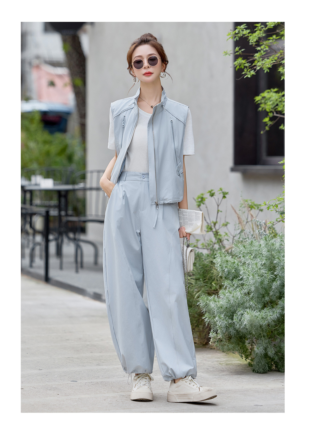 Bộ ba mảnh nữ gồm áo thun cổ tròn, áo vest cổ đứng và quần ống rộng phối đồ thanh lịch — màu xanh nhạt, màu xanh đậu chi tiết 14