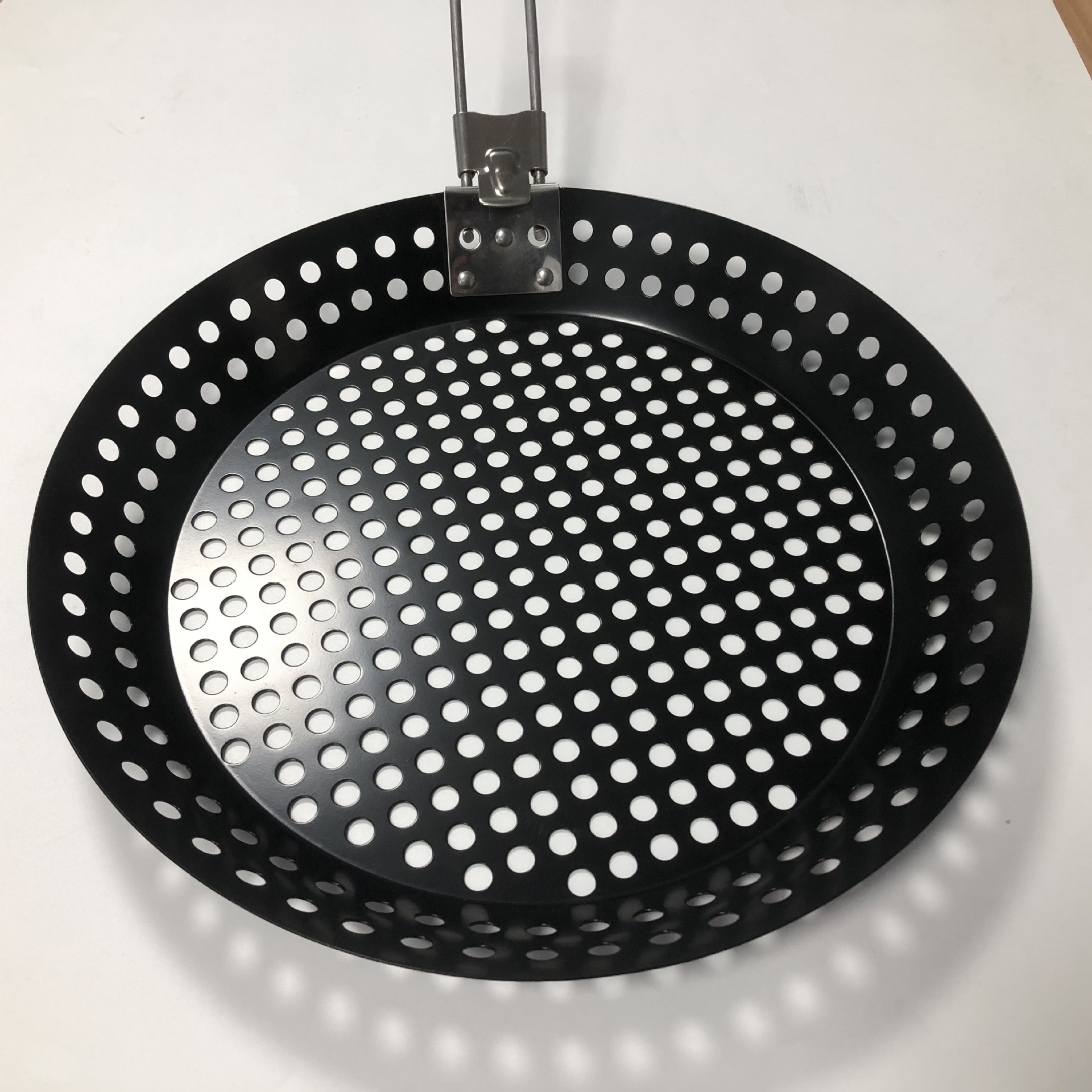 Fábrica directa de venta de barbacoa placa de barbacoa no pegajosa recubrimiento plegable placa de pollo de fondo plano hortalizas al aire libre placa de fugas de hortalizas