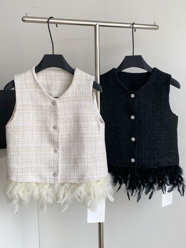 Trendy Heavy-Duty Feather Splicing Round Neck Sleeveless Tweed Vest for Women, Autumn French Top in Apricot and Black