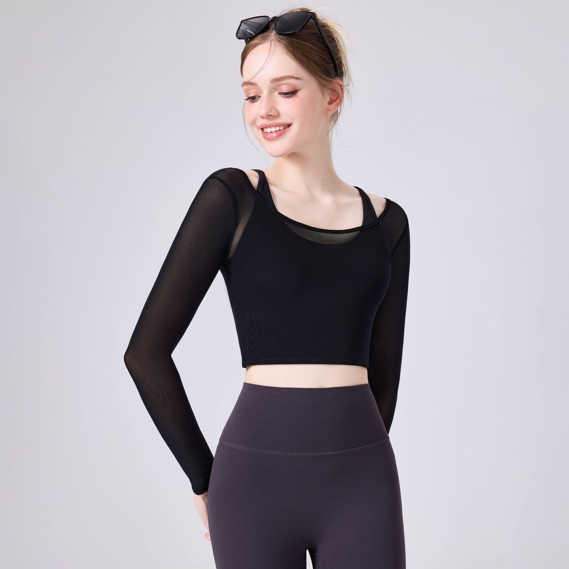 Nuevo V-back fitness chaleco de malla desnudo con cojín de pecho chaleco de yoga de color sólido mujer