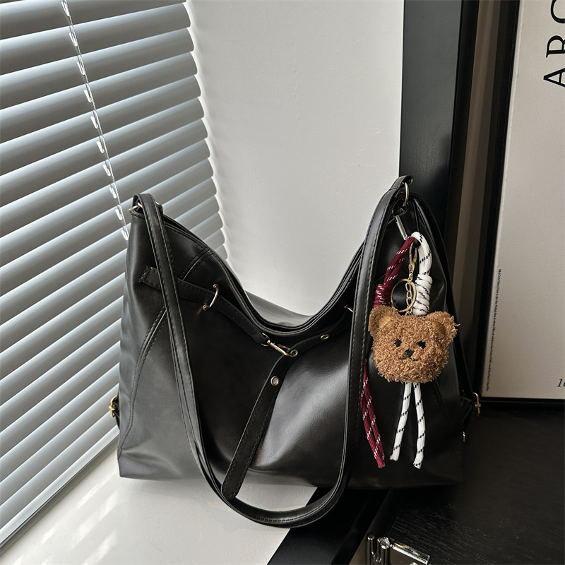 Mochila retro de alta calidad para mujeres otoño y invierno 2024 nueva moda moda bolsa de moda bolsa de mano bolsa de clase de gran capacidad